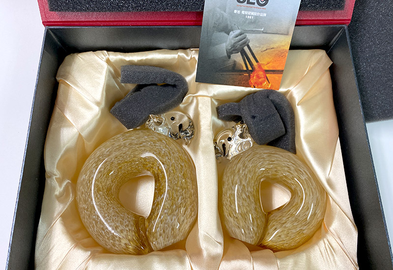 同心羊-精裝盒  (白.金茶)